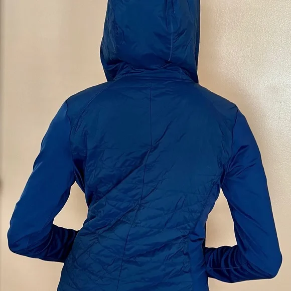 WITH TAGS Tommy Hilfiger Sport Performance - Picture 9 of 10